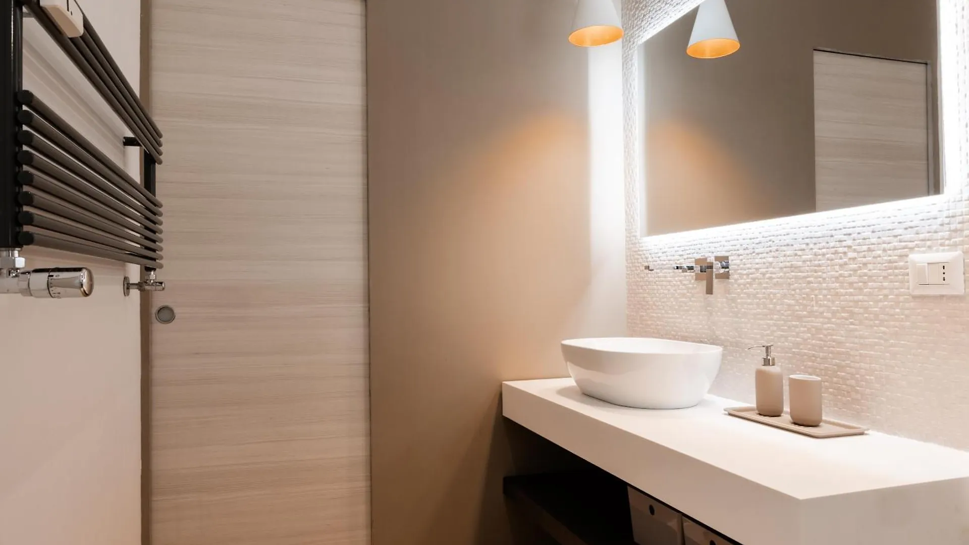 Domus Solis Rome Apartment